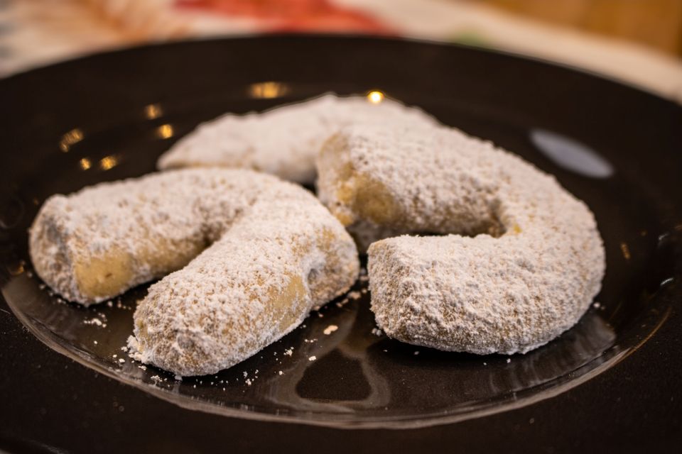Christmas Cookies II — Vanilla-Walnut Crescents & Masaryk's Cookies