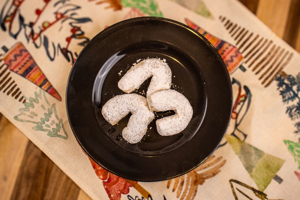 Christmas Cookies II — Vanilla-Walnut Crescents & Masaryk's Cookies