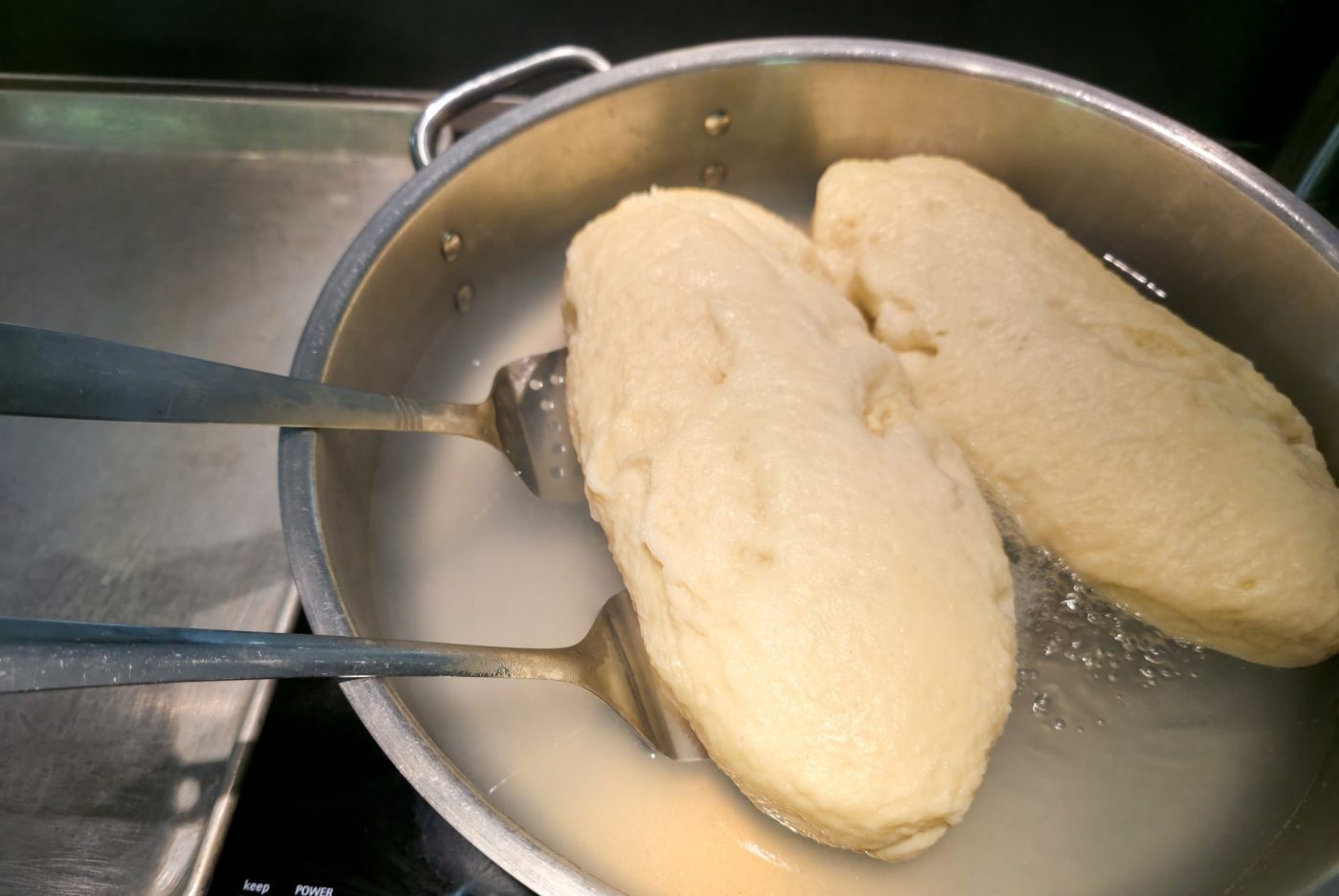 Czech Bread Dumpling Houskovy Knedlik Recipe - Cooking the Czech Bread Dumpling Houskovy Knedlik Recipe