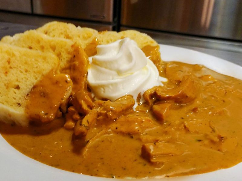 Creamy Paprika Chicken Kuře na Paprice